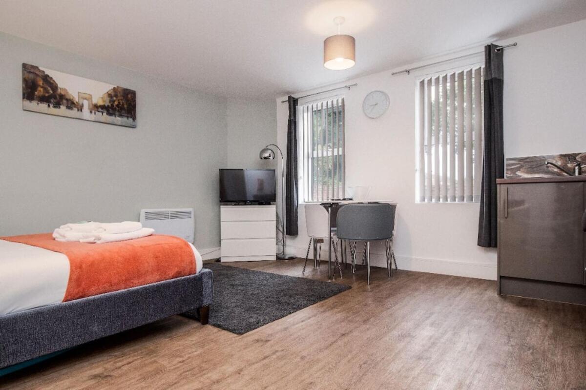 Sav Apartments Regent Leicester Phòng bức ảnh