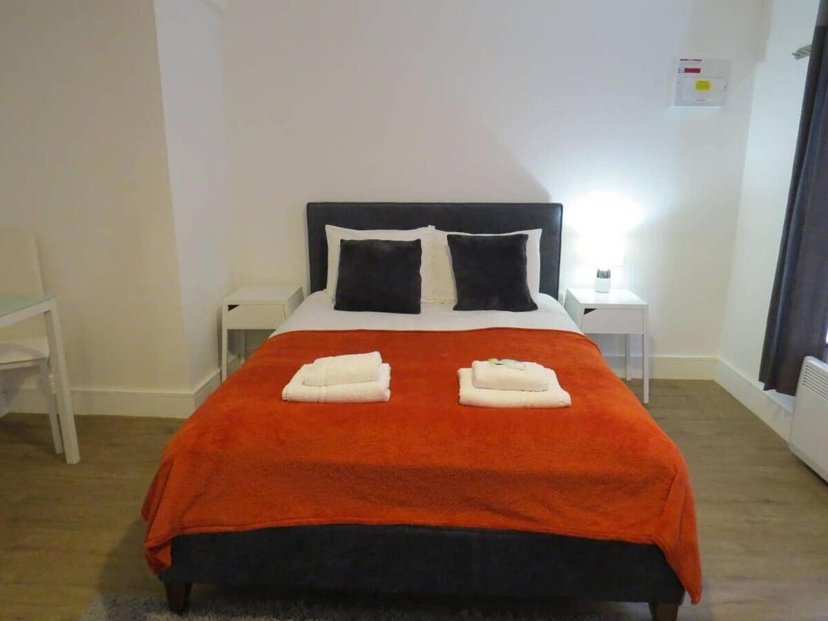 Sav Apartments Regent Leicester Phòng bức ảnh