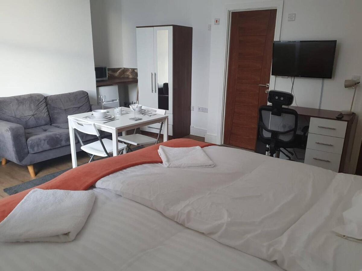 Sav Apartments Regent Leicester Phòng bức ảnh